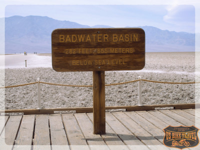 Death Valley NP - Badwater Basin - US BIKE TRAVEL
