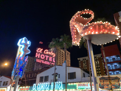 Las Vegas Downtown - US BIKE TRAVEL