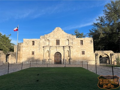 The Alamo, San Antonio, TX - US BIKE TRAVEL™
