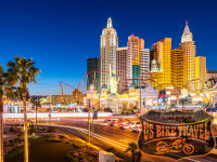 Las Vegas bei Nacht US BIKE TRAVEL