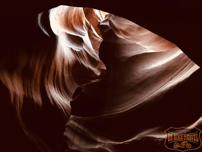 Antelope Canyon - Page, AZ - US BIKE TRAVEL™