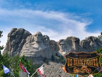 Mount Rushmore - US BIKE TRAVEL™